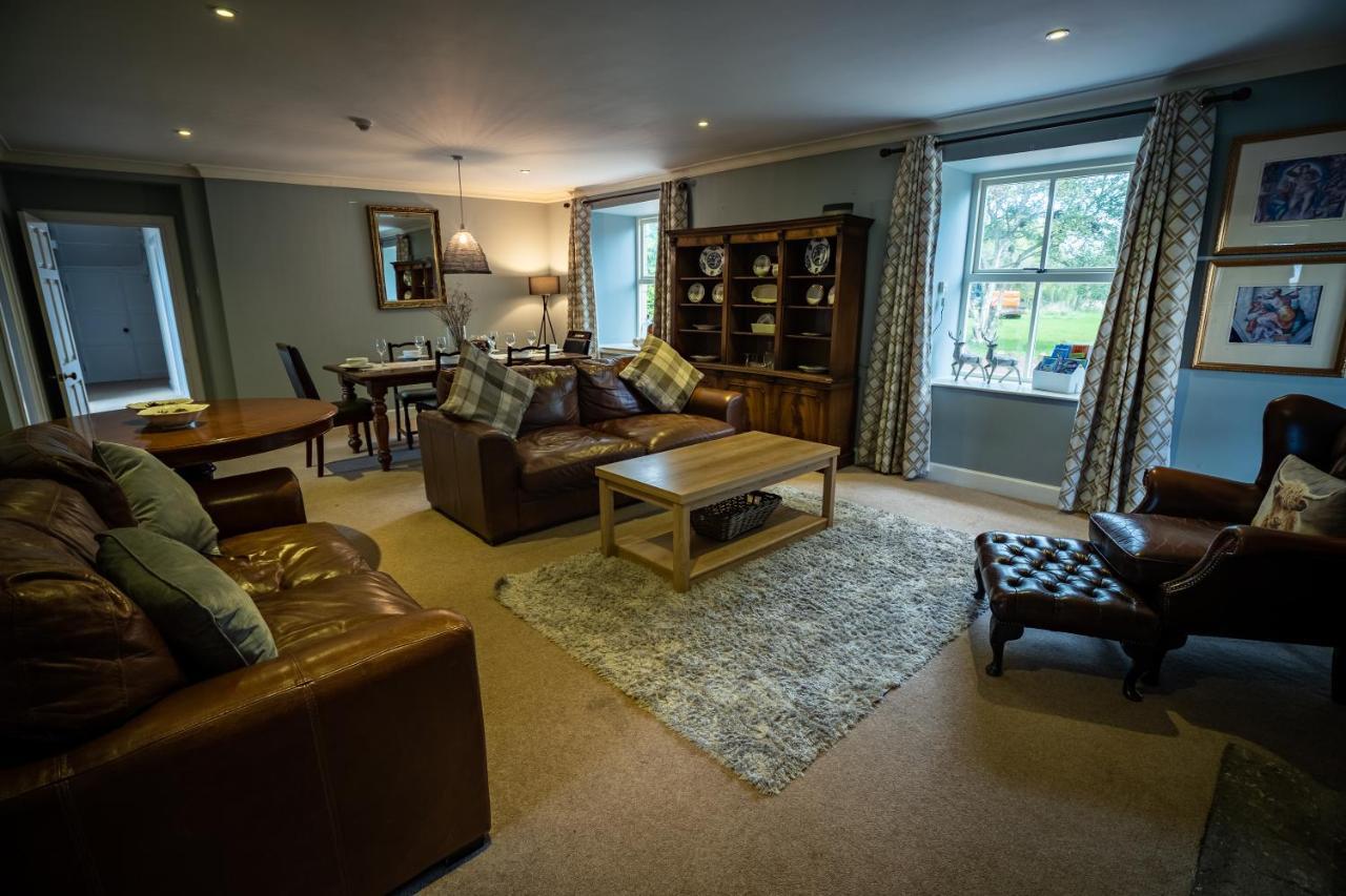 The Farmhouse, 6 Bed Property, Forres Bagian luar foto