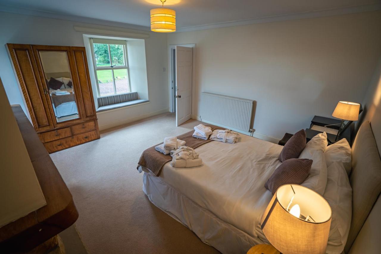 The Farmhouse, 6 Bed Property, Forres Bagian luar foto